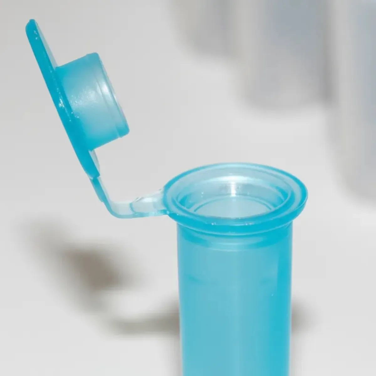 MICROTUBO S/GRADUAÇÃO 0,38ML INTERNO E 0,5ML EXTERNO C/1000 UN.