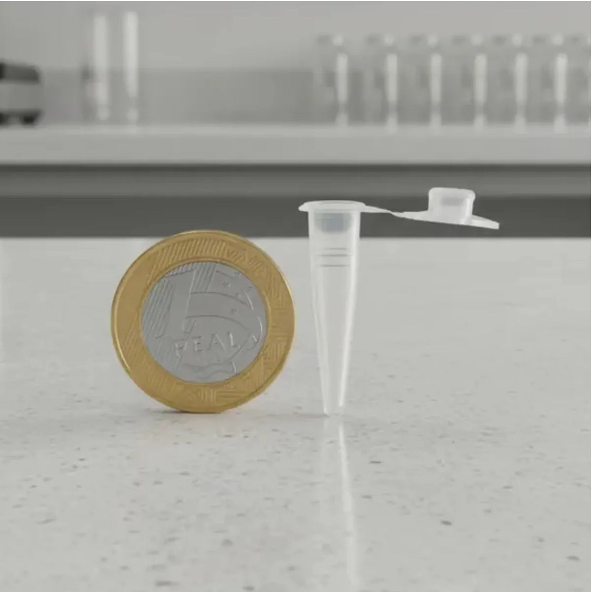 MICROTUBO S/GRADUAÇÃO 0,38ML INTERNO E 0,5ML EXTERNO C/1000 UN.