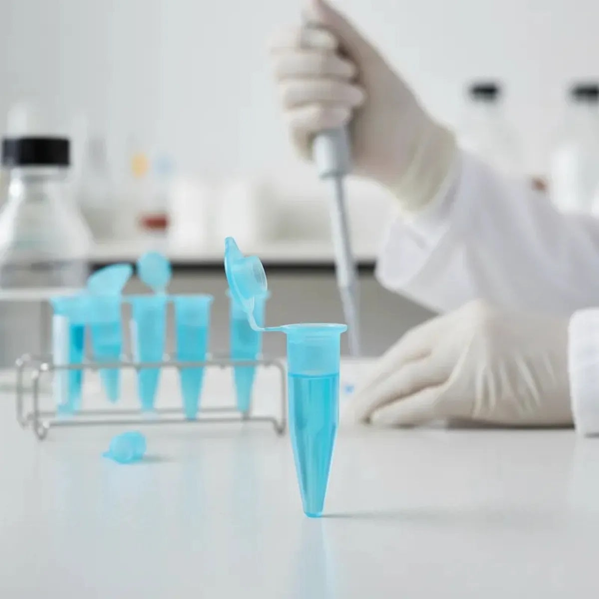 MICROTUBO 0,38ML INTERNO S/GRAD. C/1000 UNIDADES - COR